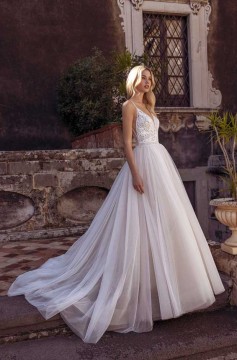 Brautkleid von Modeca Model Reza